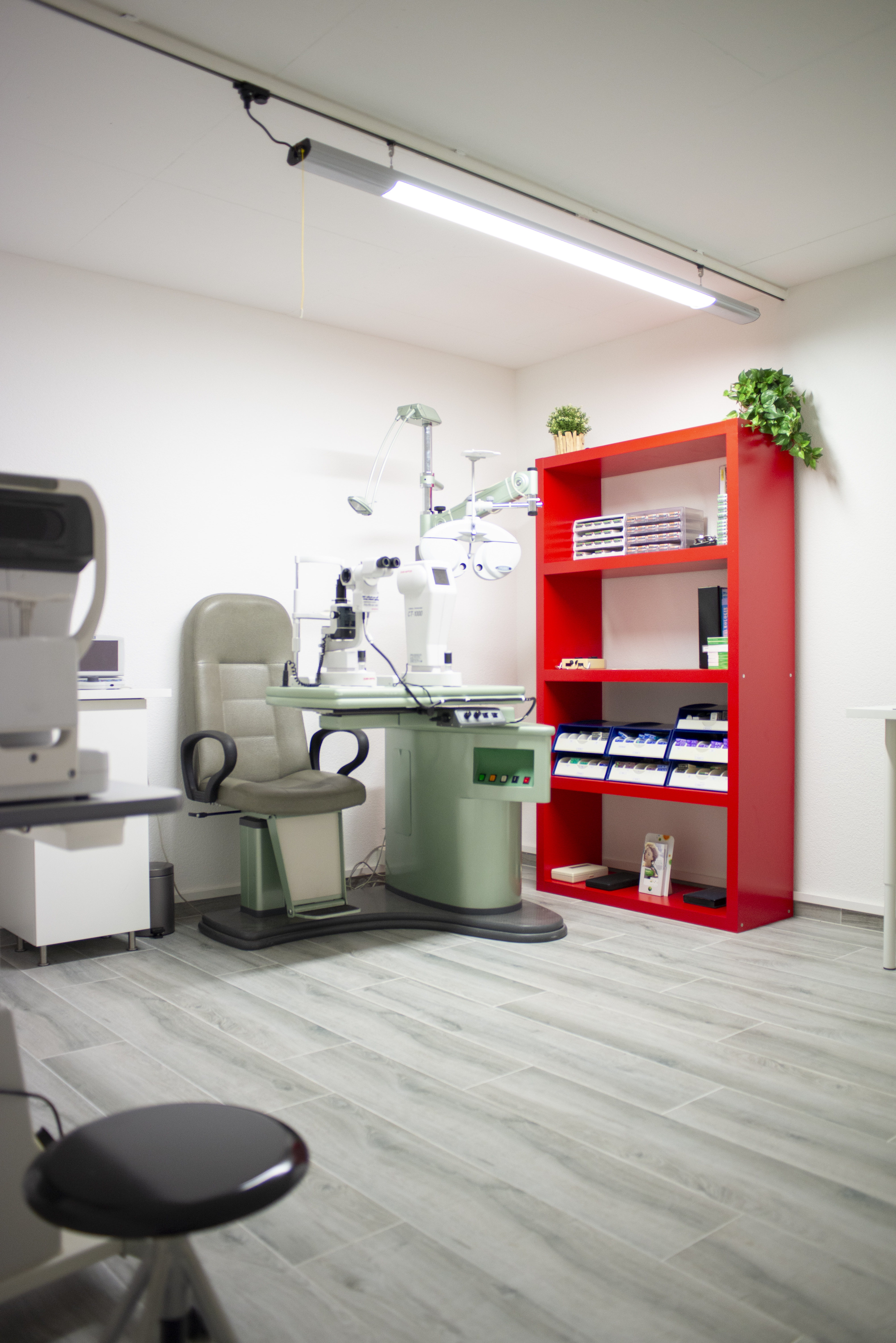Salle d'examens Golden Optic a Colombier